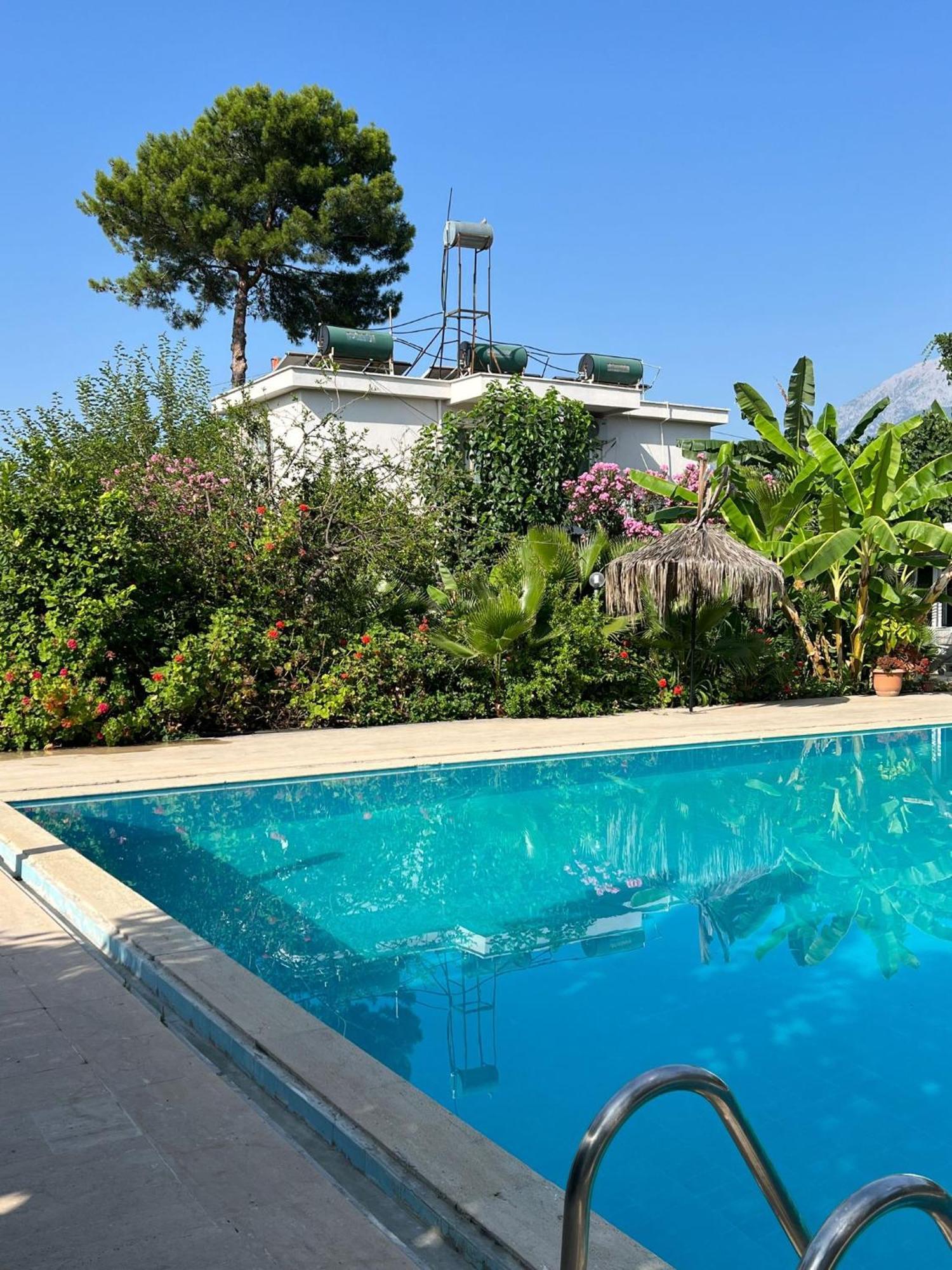 Kiris Garden Hotel Kemer Exterior photo