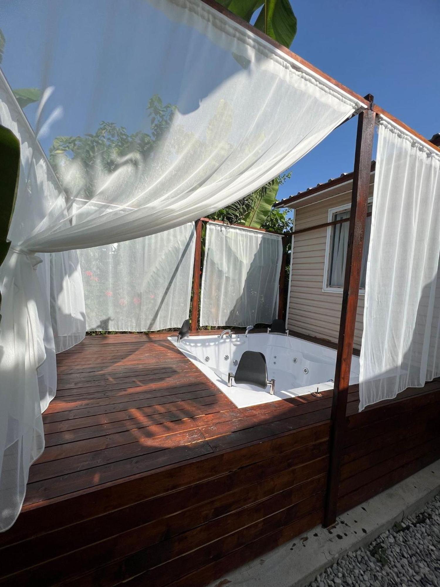Kiris Garden Hotel Kemer Exterior photo